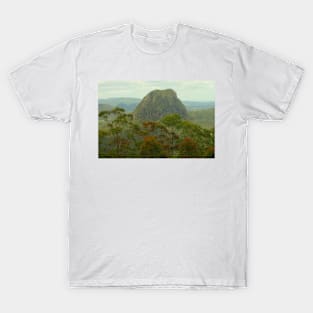 Mount Tibrogargan in the Glasshouse Mtns T-Shirt